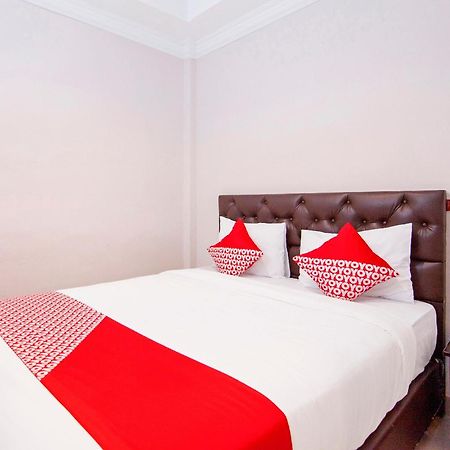 Super Oyo 621 Vania Residence Medan Eksteriør bilde